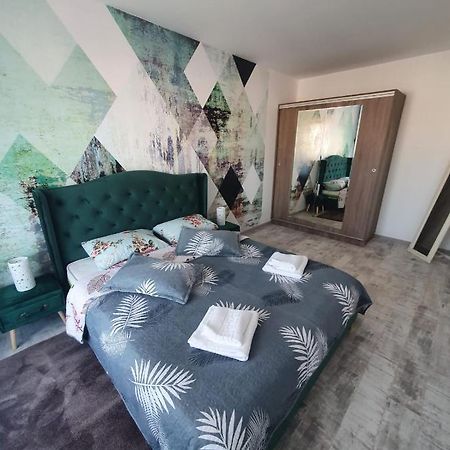 Studio 70 Braşov Exteriör bild